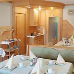 Haus Renate 3*